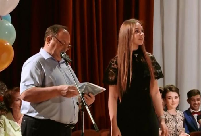 В ГДО вручили аттестаты выпускникам 18-ой школы