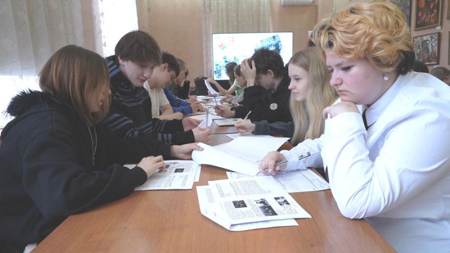 &laquo;Диктант Победы&raquo; в библиотеке имени Василия Розанова