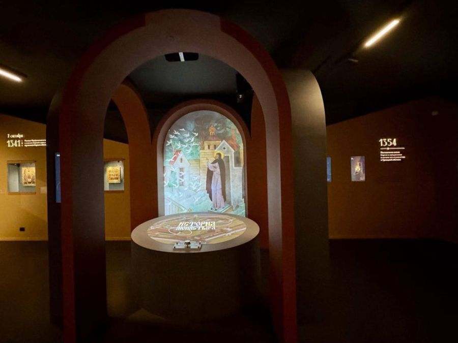 Выставка &laquo;Любовью и единением спасёмся&raquo; в Сергиевом Посаде откроется вновь после обновления