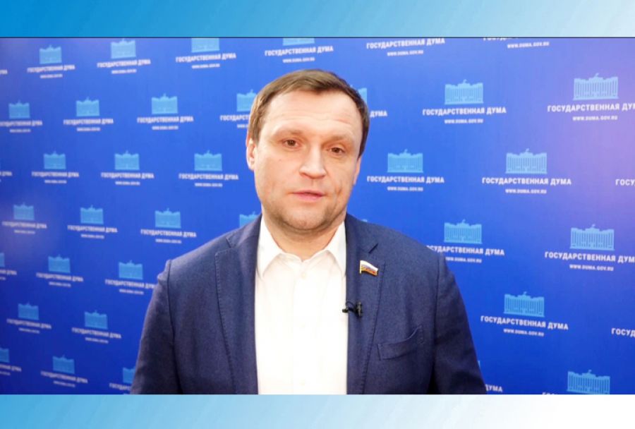 Сергей Пахомов. Новогоднее поздравление