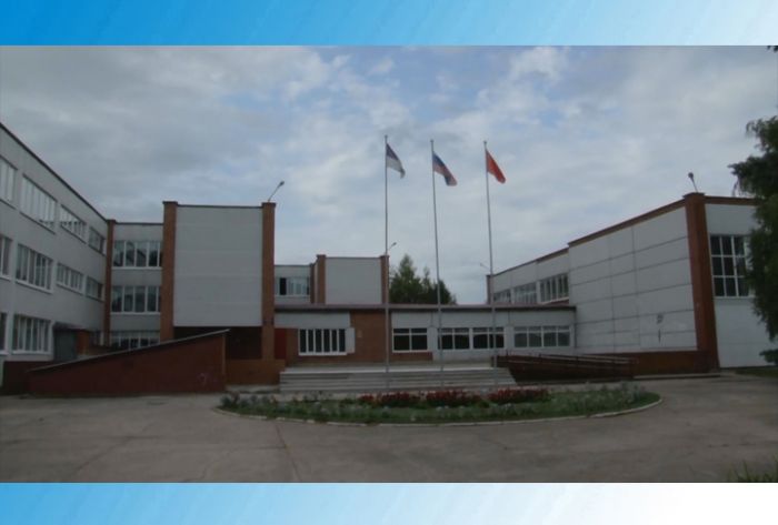 Школу в Богородском принимали вместе с родителями учеников