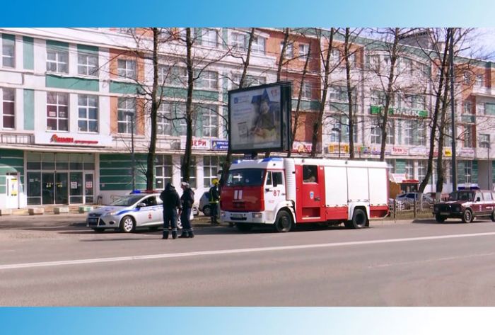Возле ТЦ &laquo;Манифест&raquo; обнаружили подозрительный пакет