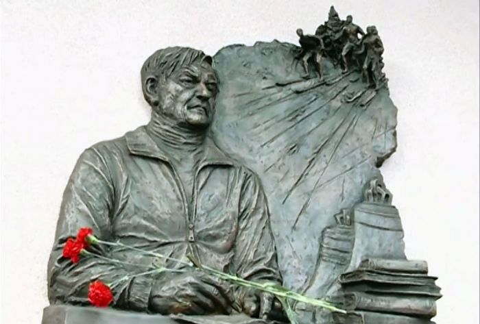 В Пересвете открыли памятную доску С.Н. Кондратьеву