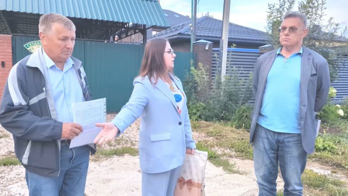 Встреча представителей власти с жителями