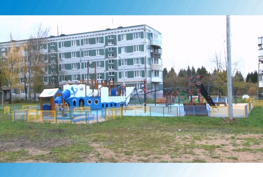 Депутатский объезд новых детских площадок. Семёнково
