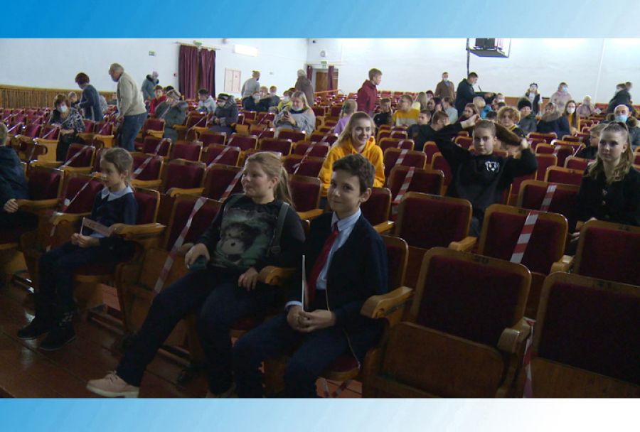 Долгожданный кинозал в СДК «Юность» открыт