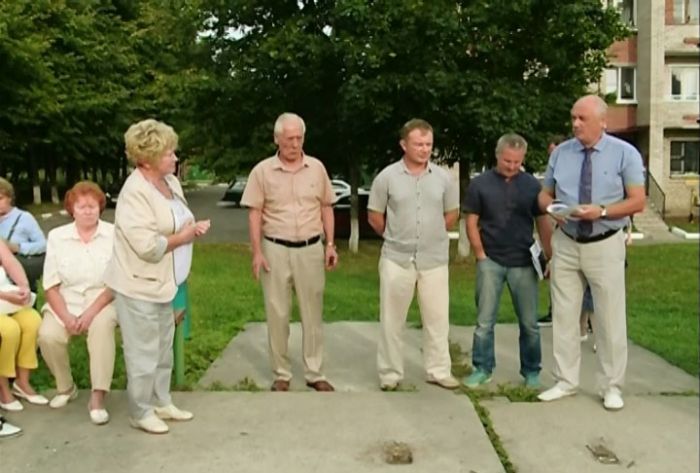 Проблему транспортного сообщения озвучили недовольные горожане