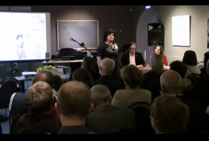 &laquo;Под прицелом любви. Стихи и очерки&raquo;