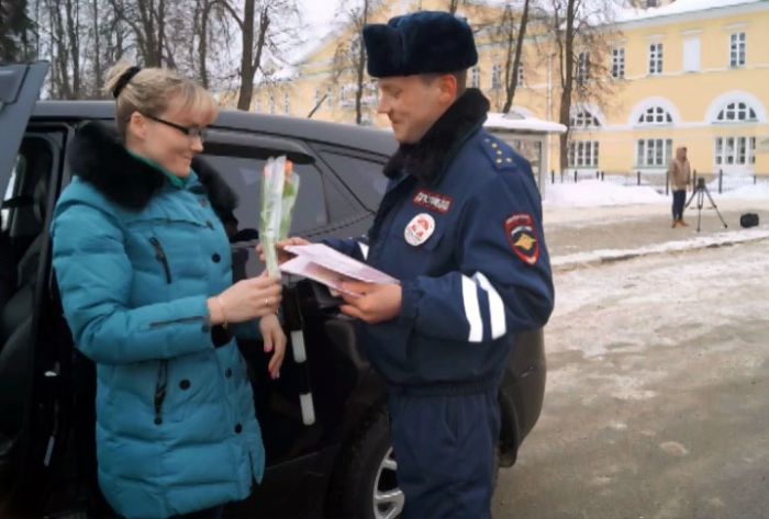 Не остались в стороне и сотрудники Сергиево-Посадского отдела ГИБДД