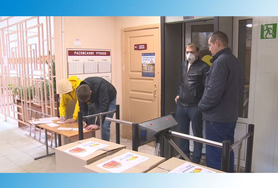 К выдаче второго продуктового набора приступили школы