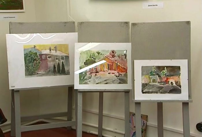 Художники из городов-побратимов прибыли на 2-ой Международный пленэр