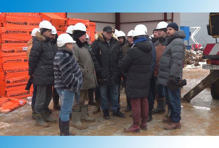 Евгений Хромушин проверил ход строительства мусоросортировочного завода в Сахарово
