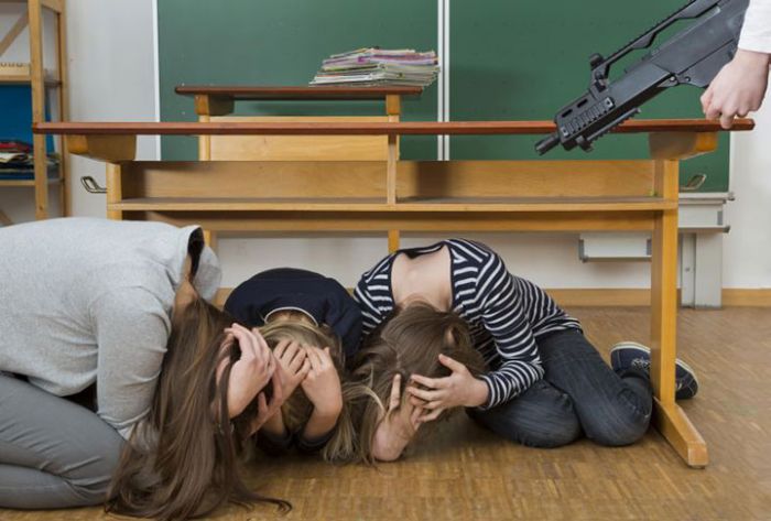 Сенат Флориды одобрил ношение учителями оружия в школах