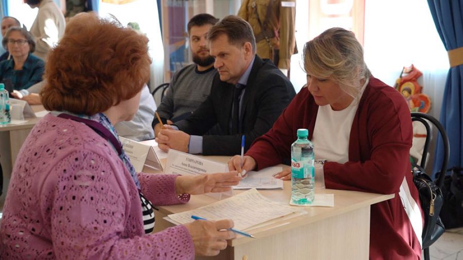 «Выездная администрация» в Пересвете