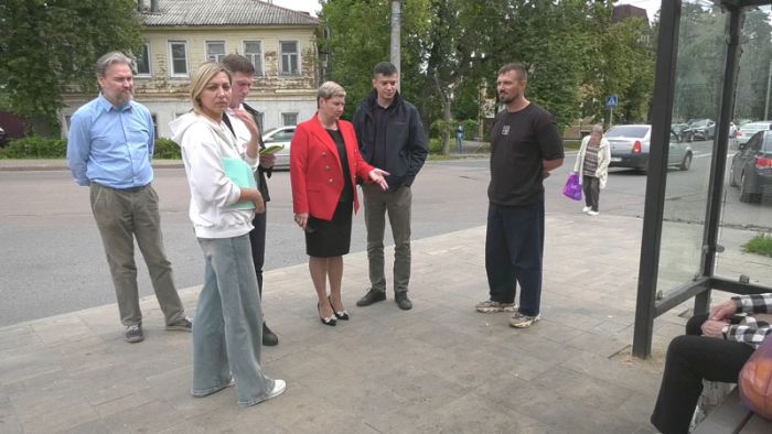Остановки общественного транспорта приведут в порядок
