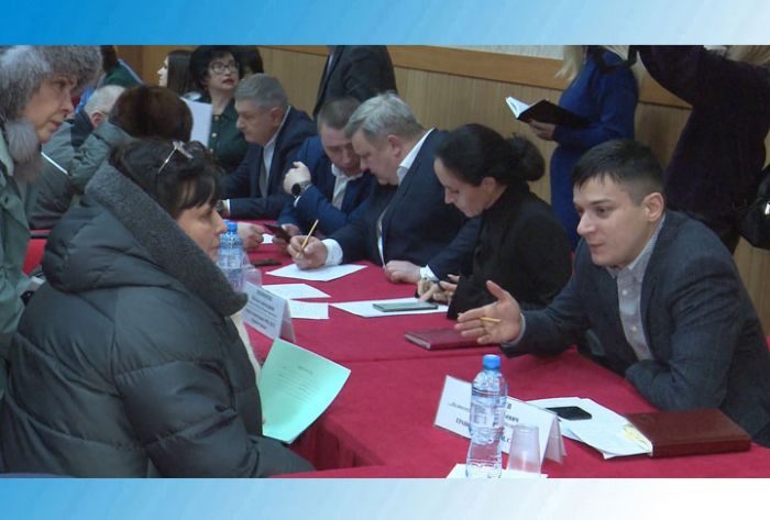 &laquo;Открытая власть&raquo;. Встреча властей с жителями Мостовика
