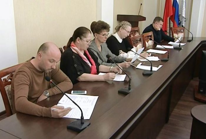 Завершающее совещание комиссии по благоустройству Левонадпрудной ул.