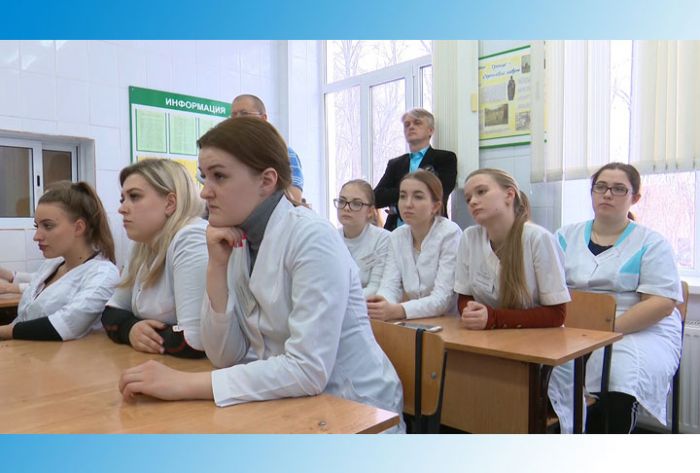 Выпускники медицинского колледжа будут трудоустроены