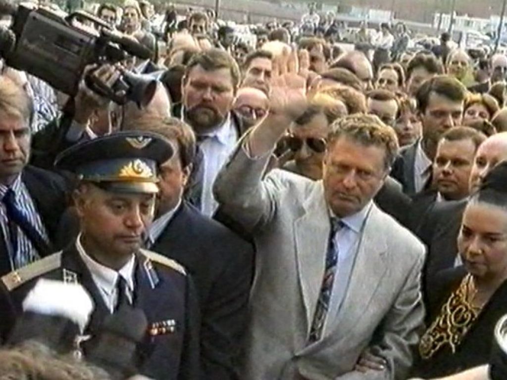 День рожденья Владимира Вольфовича ЖИРИНОВСКОГО. Москва, 26 апреля 1995 года