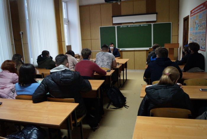 Сотрудники УМВД совместно с общественниками провели акцию &laquo;Цени свою жизнь&raquo;