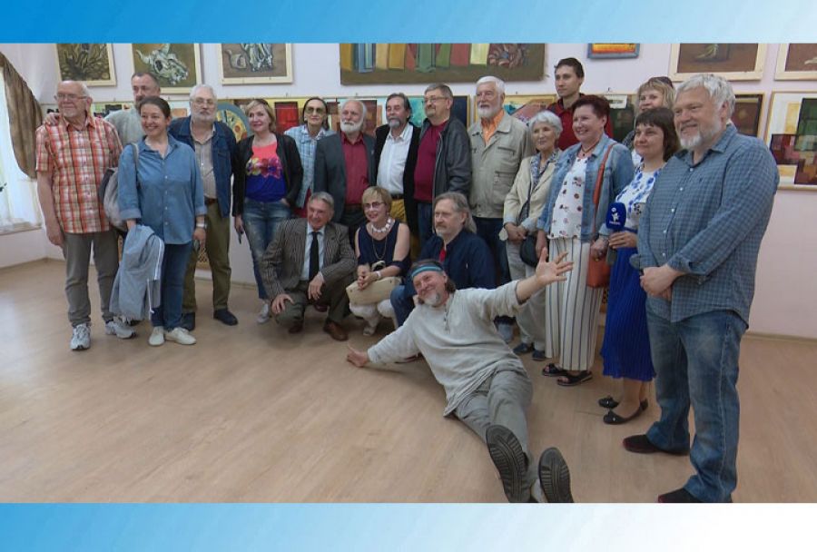 Дуэль реализма и авангарда на выставке Василия Литвинюка