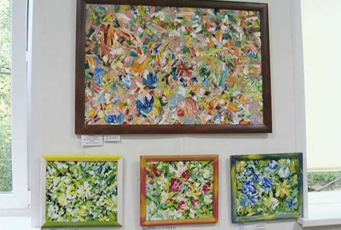 Выставка Сергиево-Посадских художника Натальи Корневой и искусствоведа Александра Грекова проходит в Мытищах