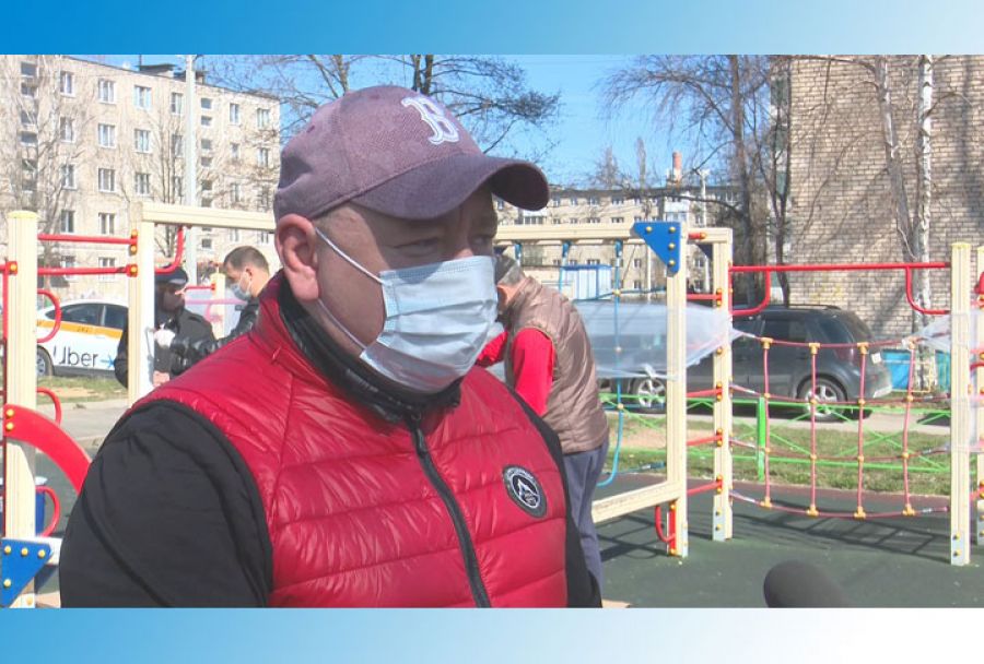Детские и спортивные площадки приводят в порядок