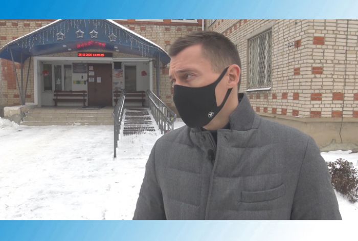 В социально-реабилитационный центр на Реммаше привезли подарки от "Единой России"