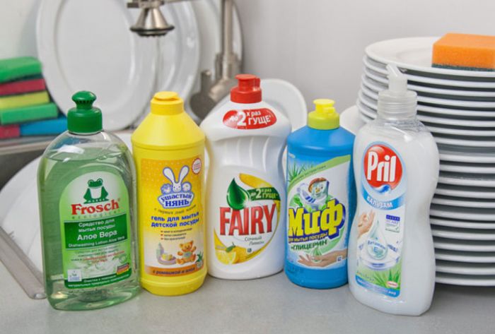 Росконтроль назвал лучшие средства для мытья посуды