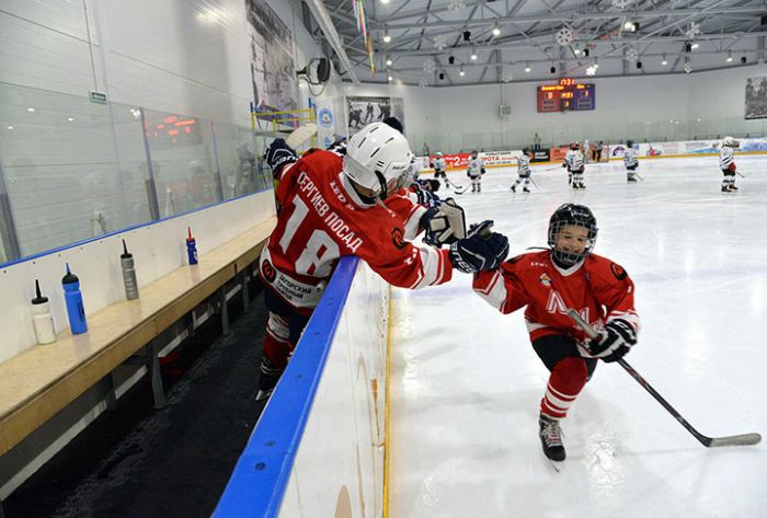 ЗТЗ помог подготовить Сергиево-Посадскую юношескую хоккейную команду к играм нового сезона