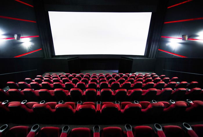 Кинотеатры призвали ограничить поддержку российских фильмов