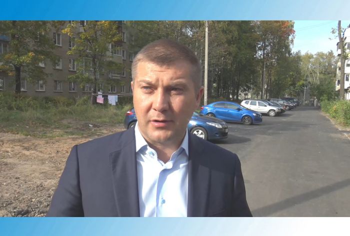 Алексей Деяк встретился с жителями для обсуждения благоустройства