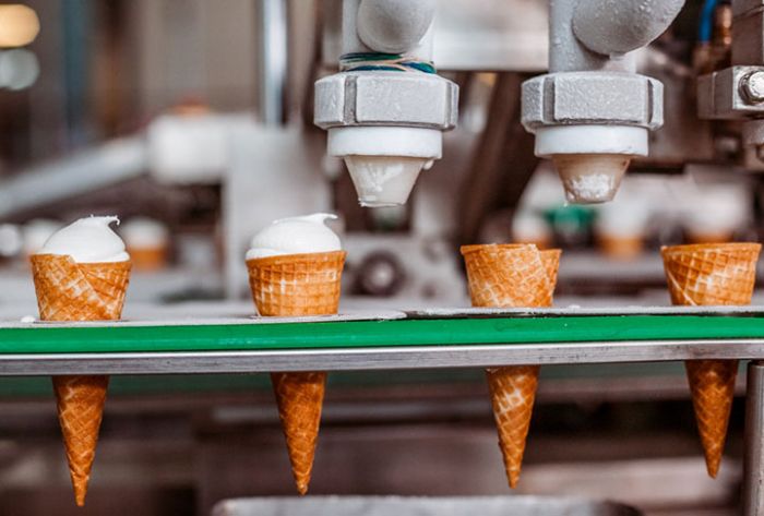 Роскачество нашло нарушения в трети самого популярного пломбира