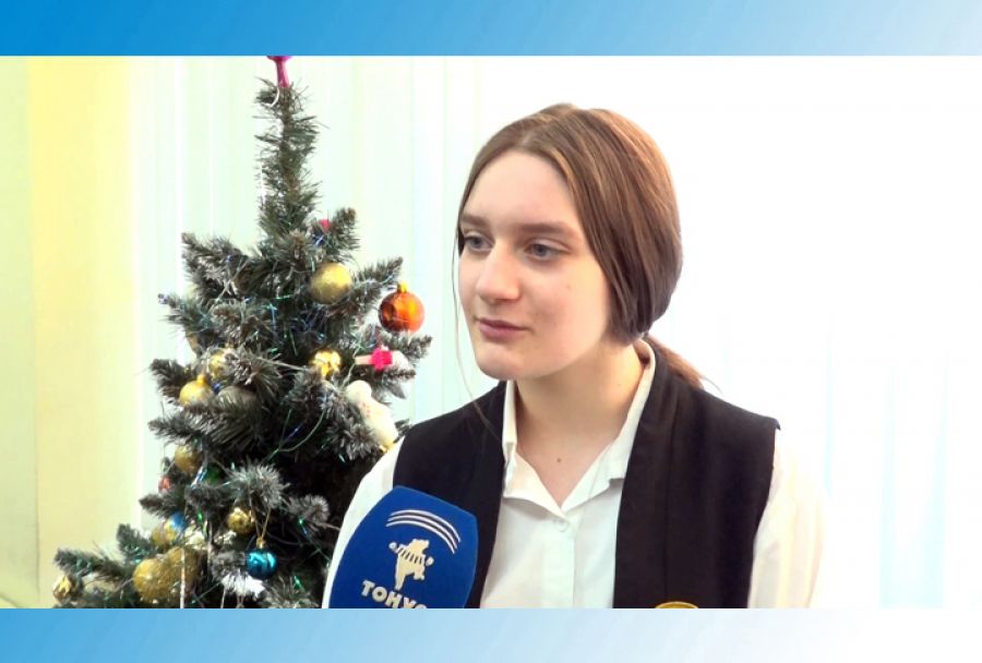 В пятой гимназии готовятся к Новому году