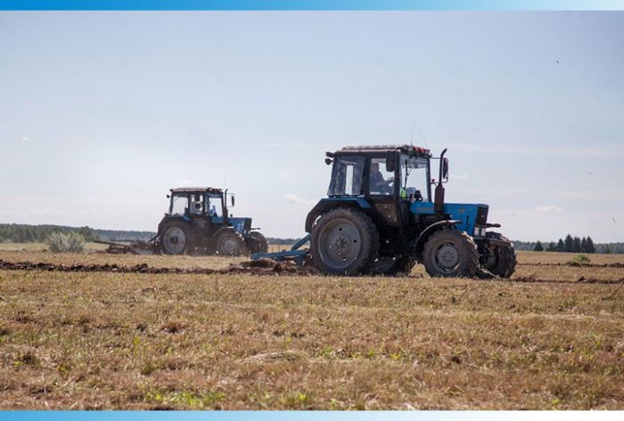 Плотников: Фермеры смогут жить на своей земле, а не ездить каждый день туда как на работу