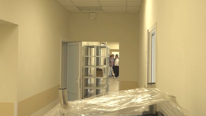 Депутаты контролируют ход работ в отделении амбулаторной онкологической помощи