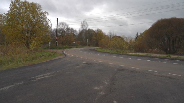 Качество дорожных работ проверили в деревне Плотихино