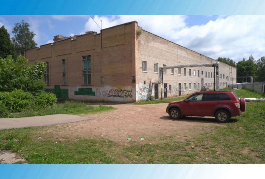 Спорткомплекс «Салют» и прилегающую территорию приведут в порядок