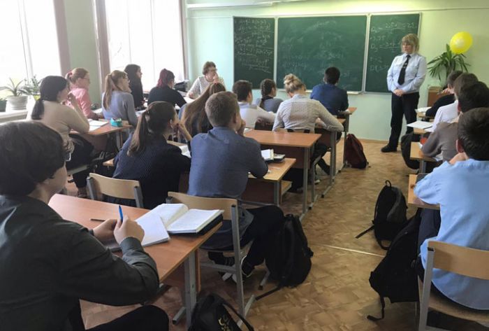Сотрудники полиции провели беседу в рамках мероприятия &laquo;Нет ненависти и вражде&raquo;