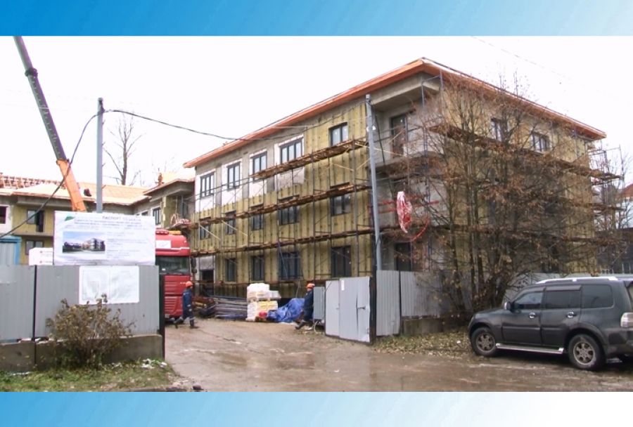 Жители аварийных домов Краснозаводска переедут на улицы Строителей и Театральную