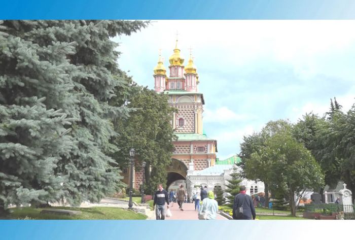 Православный мир отмечает Преображение Господне, в народе - яблочный спас