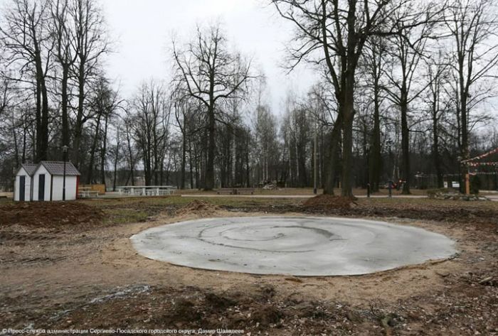 В парке "Скитские пруды" появится большая карусель