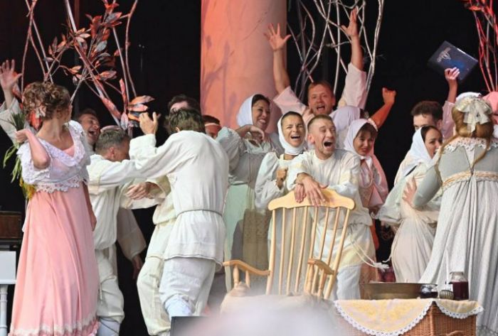 Опера "Евгений Онегин" у стен Лавры 29 августа