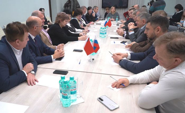 Заседание местного отделения партии &laquo;Единая Россия&raquo;