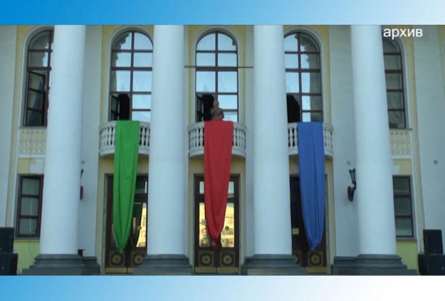 Поющие балконы ДК Гагарина ждут своих зрителей