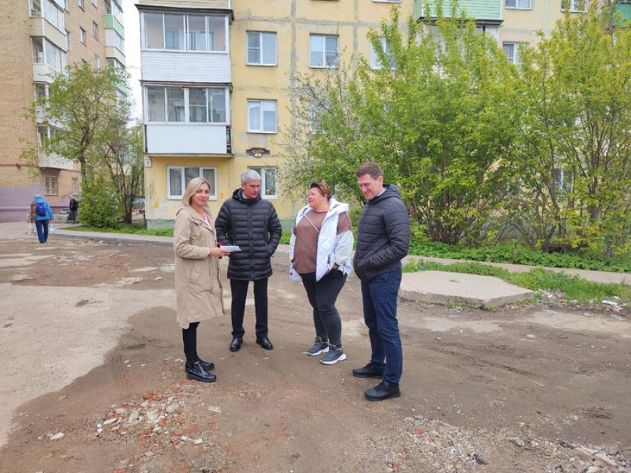 Парковка у ТД «Юбилей» на Новоугличском шоссе приведена в порядок